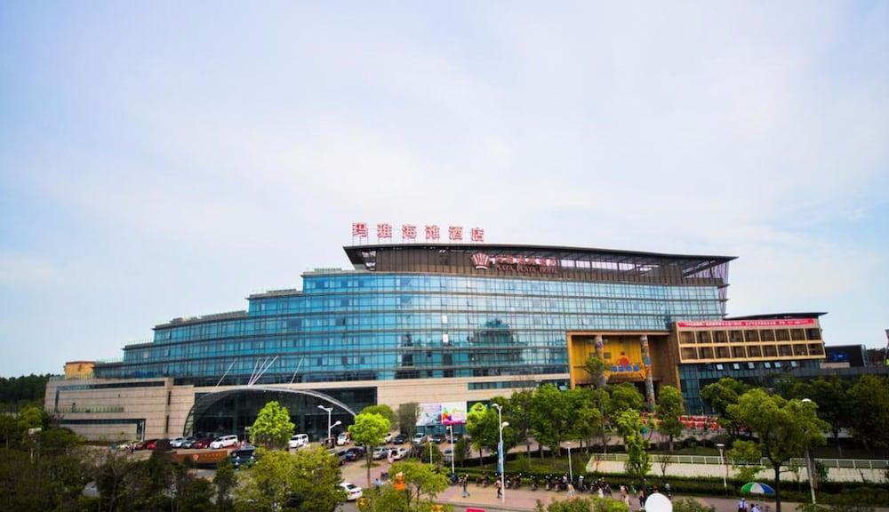 Gleetour Maya Hotel Wuhan Bagian luar foto