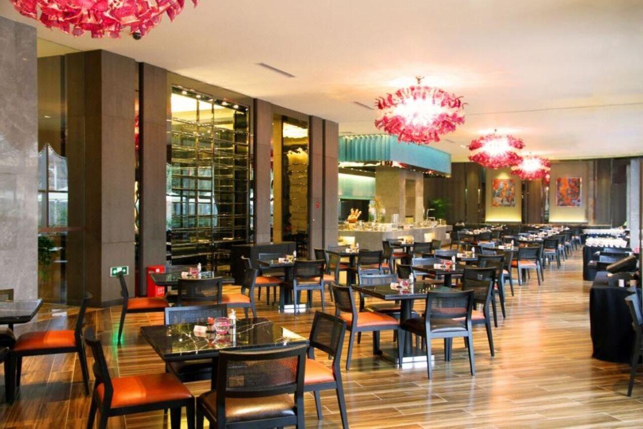 Gleetour Maya Hotel Wuhan Bagian luar foto