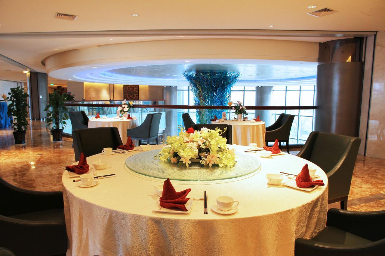 Gleetour Maya Hotel Wuhan Bagian luar foto